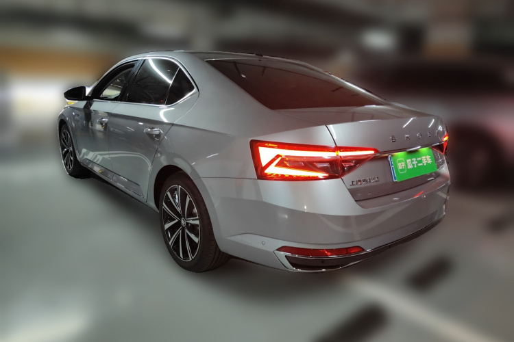 斯柯达 速派 2019款 TSI330 DSG豪华版车身外观6003