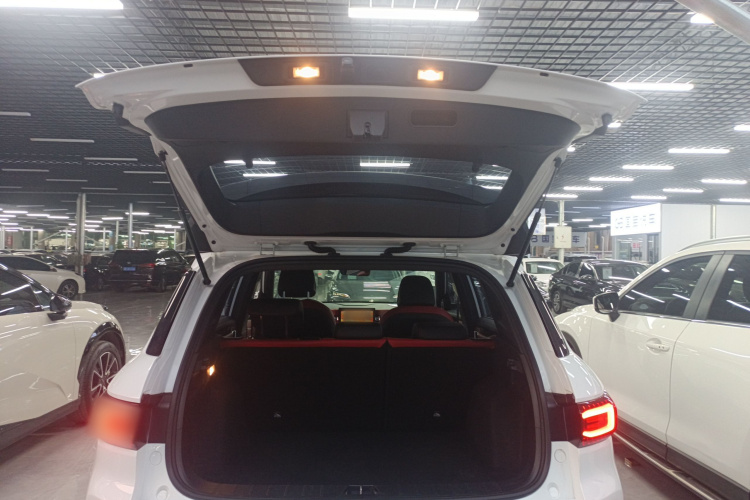 吉利汽车 吉利icon 2020款 1.5TD i6 BSG机舱底盘23