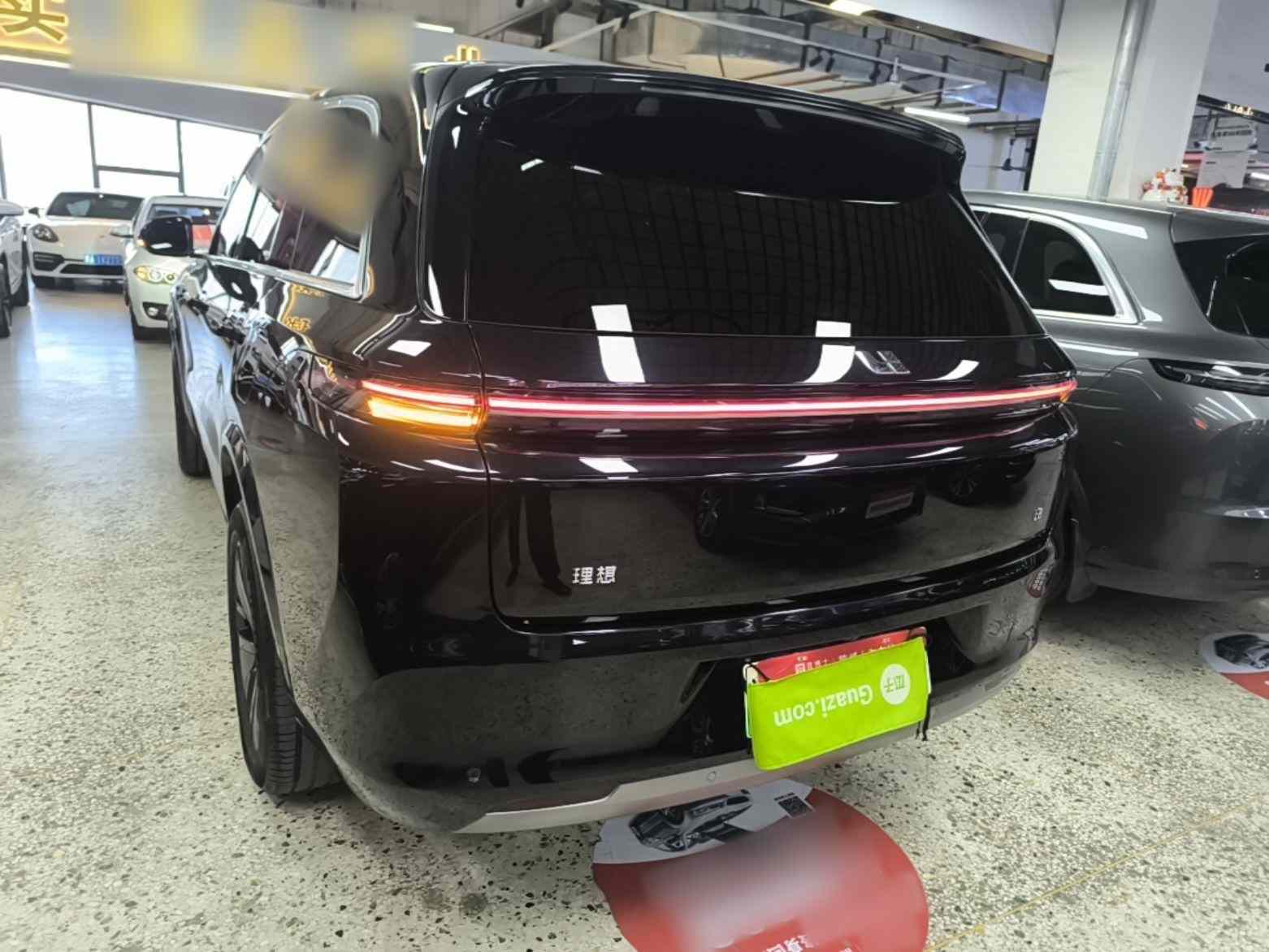 理想汽车 理想L8 2024款 Pro(3)