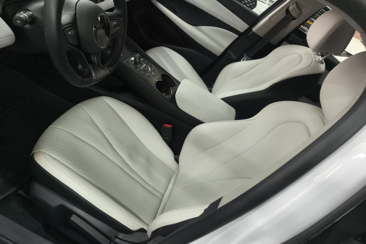 比亚迪 海豹05 DM-i 2025款 DM-i 智驾版 55KM豪华型中控内饰19