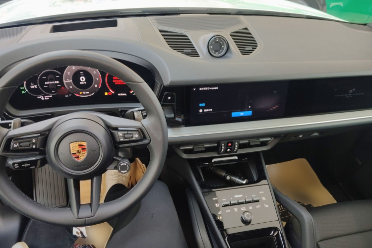 保时捷 2024款 Cayenne 3.0T中控内饰12