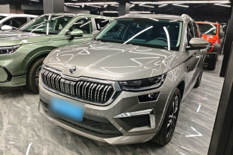 斯柯达 柯迪亚克 2023款 TSI330 7座两驱奢享版