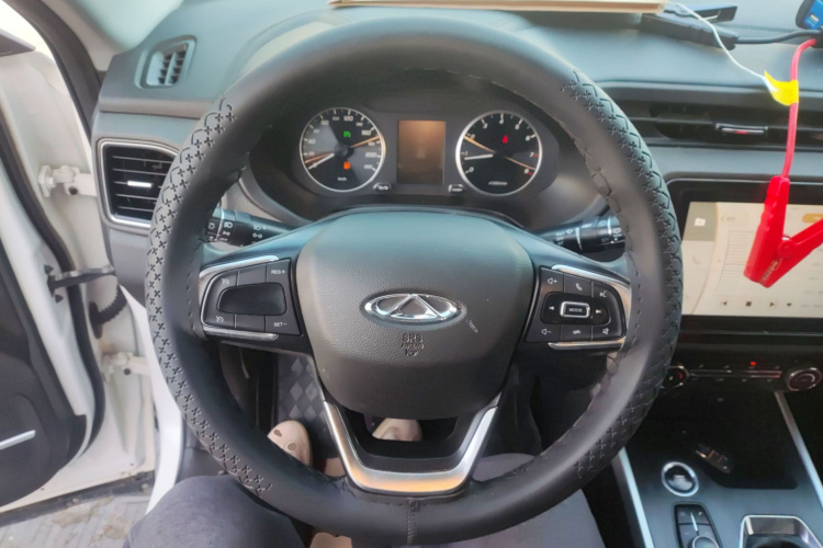 奇瑞 瑞虎5x 2019款 HERO 1.5L 手动时尚版中控内饰13