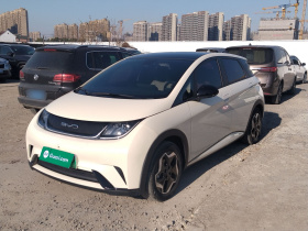 比亚迪 海豚 2021款 405km 时尚版