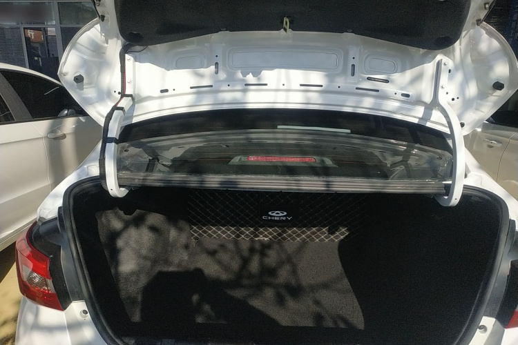 奇瑞 艾瑞泽5 2019款 改款PRO 1.5L 手动青春版 国VI局部细节23