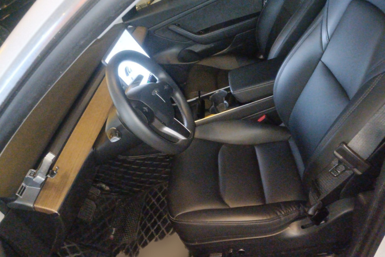 特斯拉 Model 3 2020款 改款 标准续航后驱升级版局部细节19