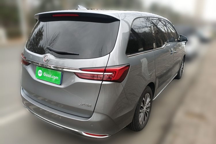 别克GL8 2023款 改款 陆上公务舱 豪华型车身外观7