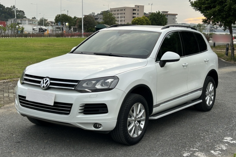 大众 途锐 2015款 3.0TSI 高配型车身外观1