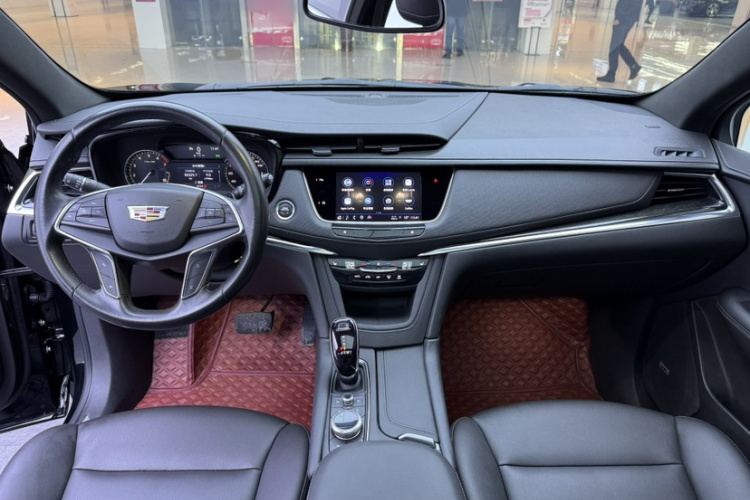 凯迪拉克XT5 2022款 2.0T 两驱豪华型中控内饰7007
