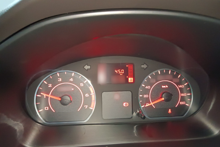 五菱汽车 五菱宏光V 2022款 1.5L劲取版电动助力LAR局部细节14