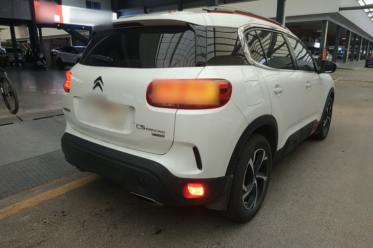 雪铁龙 天逸 C5 AIRCROSS 2017款 380THP 豪华型车身外观7