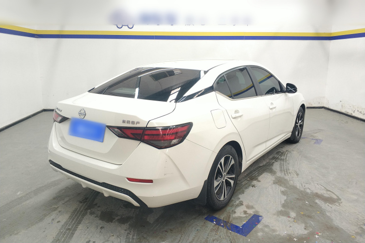 日产 轩逸 2021款 1.6L XL CVT悦享版车身外观7