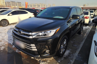 丰田 汉兰达 2021款 2.0T 四驱豪华版 7座