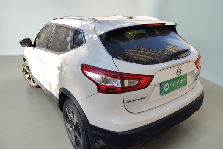 日产 逍客 2017款 2.0L CVT智享版 国V车身外观5