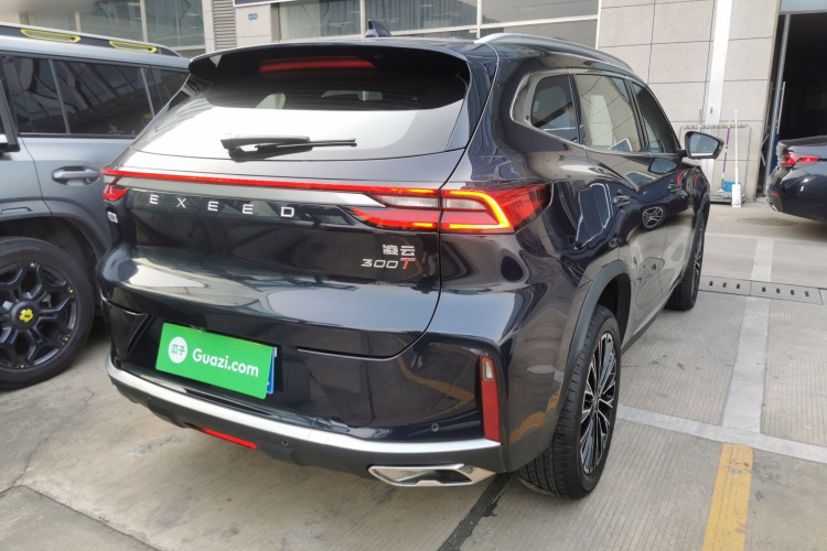 星途凌云 2025款 300T 两驱星耀版车身外观7