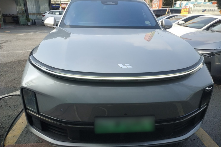 理想汽车 理想L8 2023款 Pro车身外观2