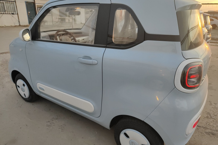 奔腾小马 2026款 222km 萌趣马 Plus车身外观4