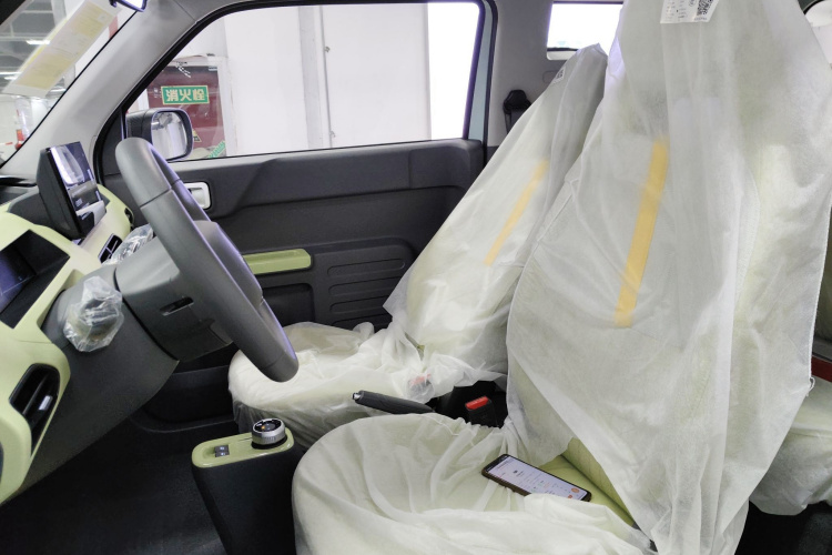 吉利银河 2024款 熊猫mini 200km 耐力熊局部细节19