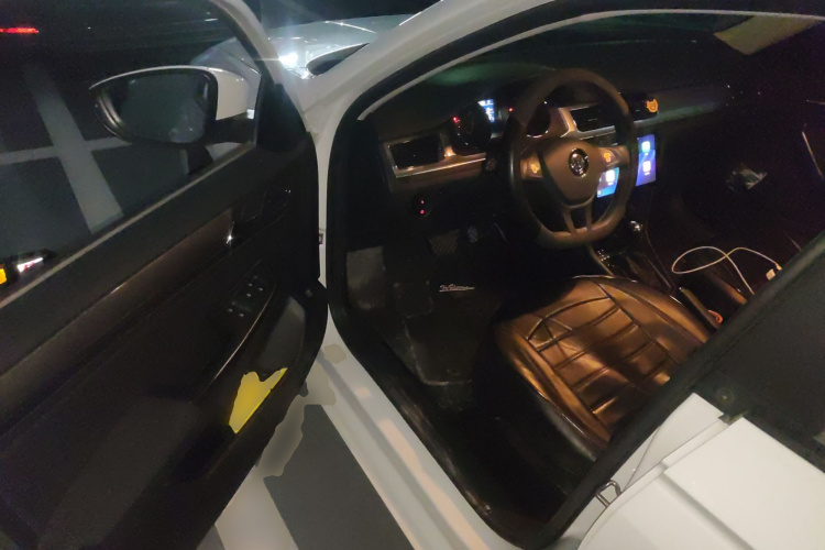 大众 2019款 改款 宝来·传奇 1.5L 自动时尚型 国VI中控内饰20