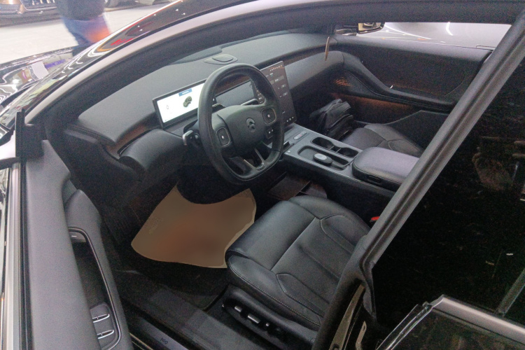 蔚来ET5T 2024款 75kWh Touring中控内饰19