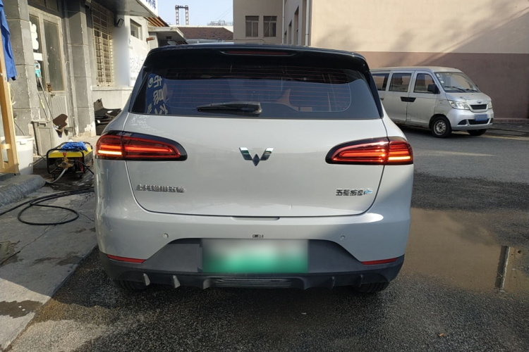 五菱汽车 五菱缤果PLUS 2024款 510km 旗舰版 四座版车身外观6