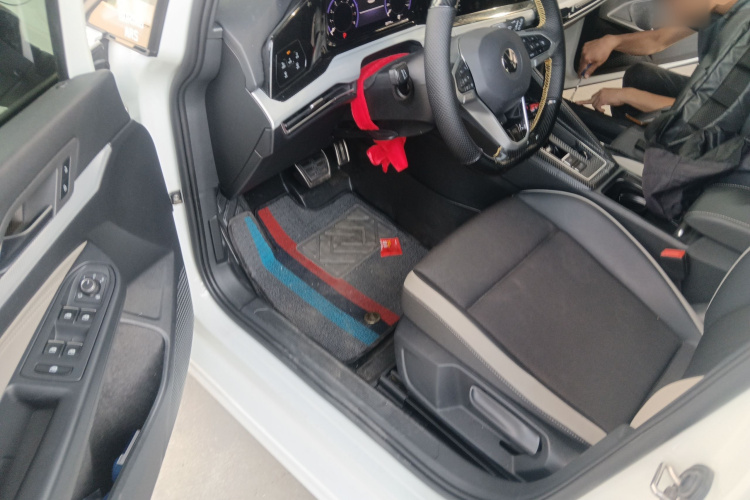 大众 高尔夫 2021款 280TSI DSG Pro中控内饰7003