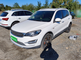 众泰 大迈X5 2017款 白金版 1.5T 手动精英型