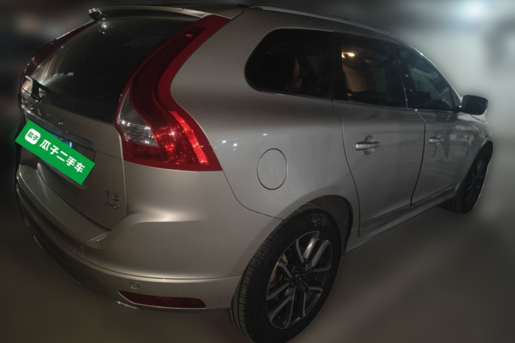 沃尔沃XC60 2017款 T5 AWD 智远升级版车身外观6005