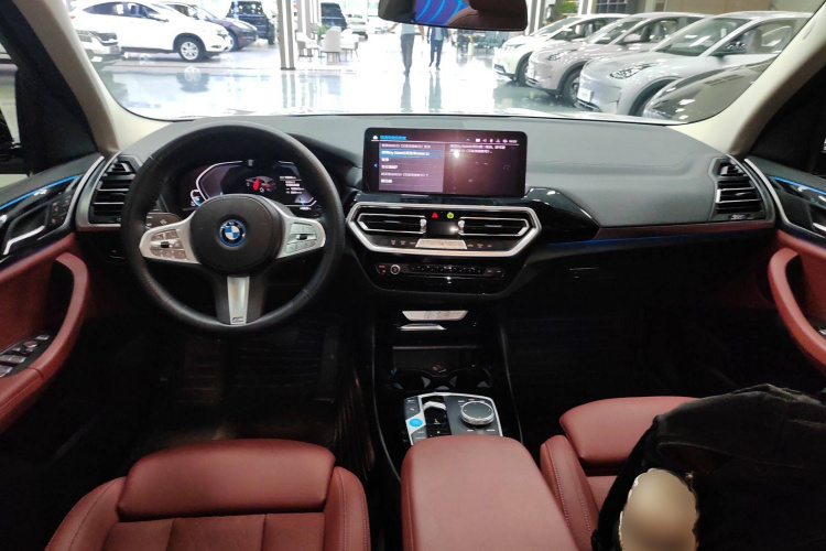 宝马iX3 2024款 领先型中控内饰12