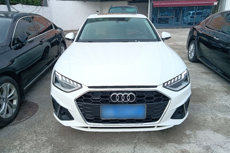 奥迪A4L 2020款 40 TFSI quattro 豪华动感型车身外观2