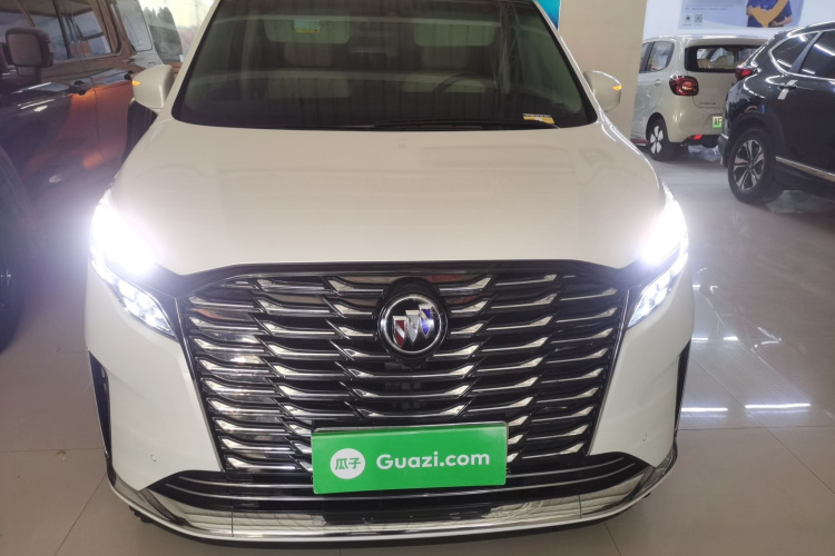 别克GL8 2023款 ES陆尊 尊享型车身外观2