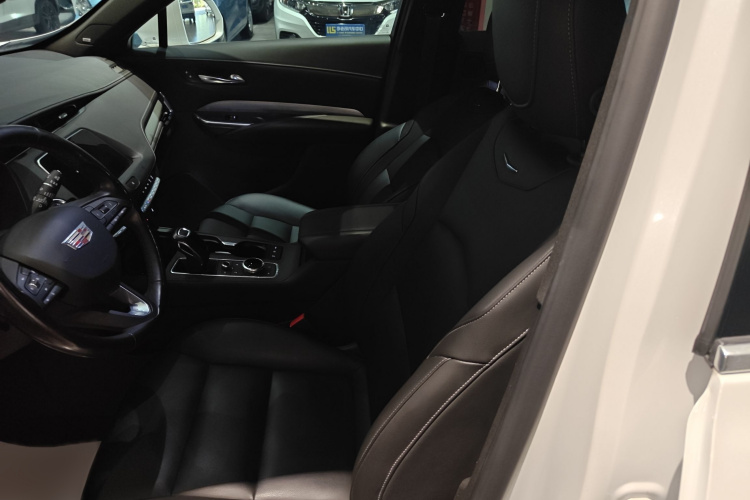 凯迪拉克XT4 2018款 28T 两驱领先型局部细节19