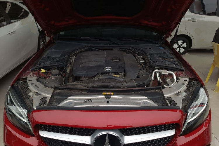 奔驰C级 2021款 C 200 L 时尚型运动版机舱底盘24