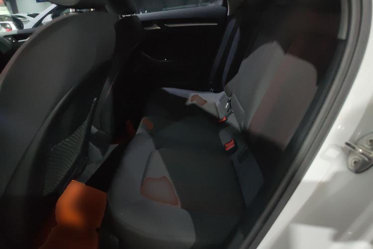 奥迪A3 2019款 Sportback 35 TFSI 进取型 国VI中控内饰21