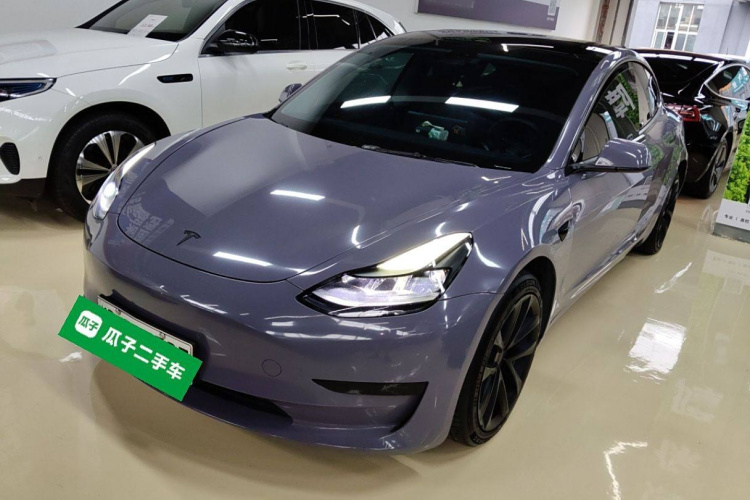 特斯拉 Model 3 2021款 标准续航后驱升级版车身外观1
