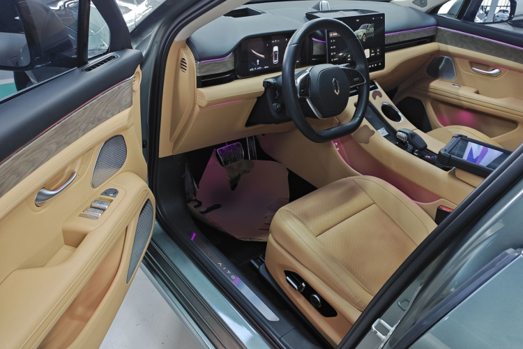 鸿蒙智行 问界M5 2022款 纯电后驱标准版中控内饰7003