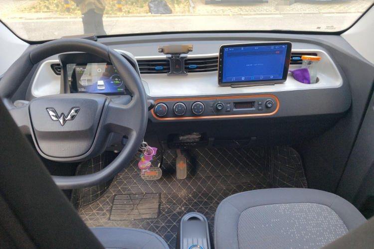 五菱汽车 宏光MINIEV 2020款 悦享款 三元锂中控内饰7002