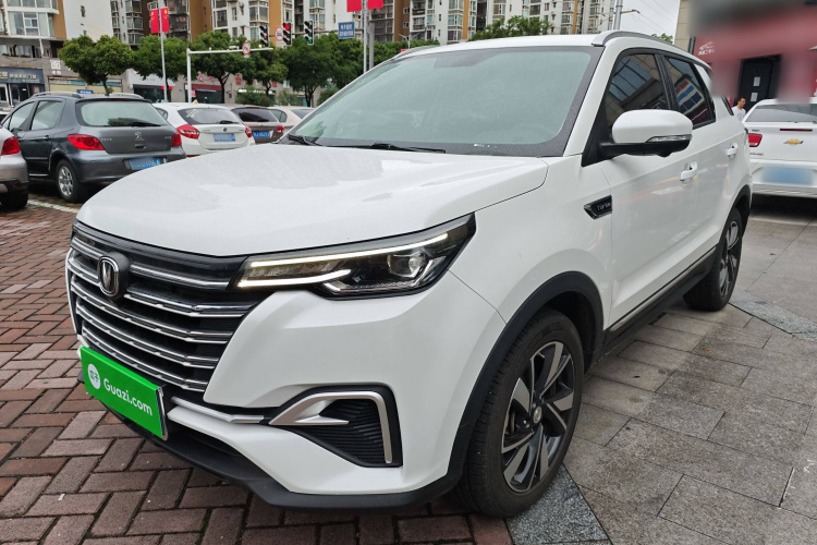 长安CS55PLUS 2020款 1.5T 自动炫动型车身外观1