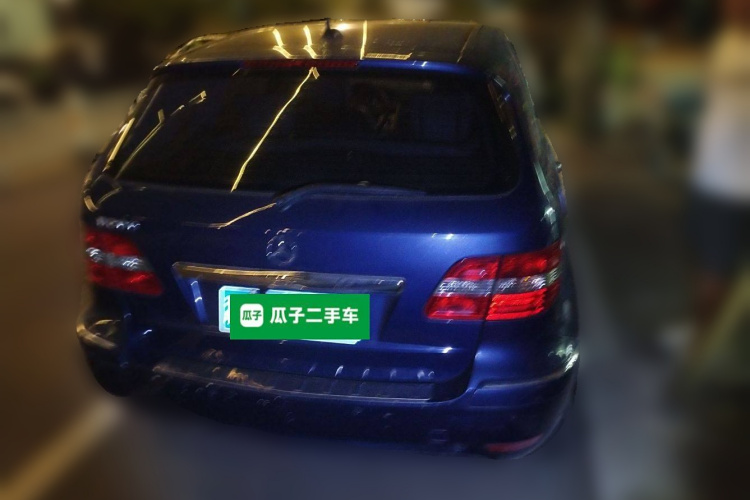 奔驰B级 2009款 B 200 动感型车身外观6