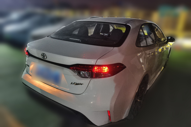 丰田 雷凌 2023款 TNGA 1.5L CVT进取版车身外观6005