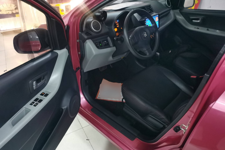 铃木 奥拓 2013款 1.0L 自动豪华型中控内饰20