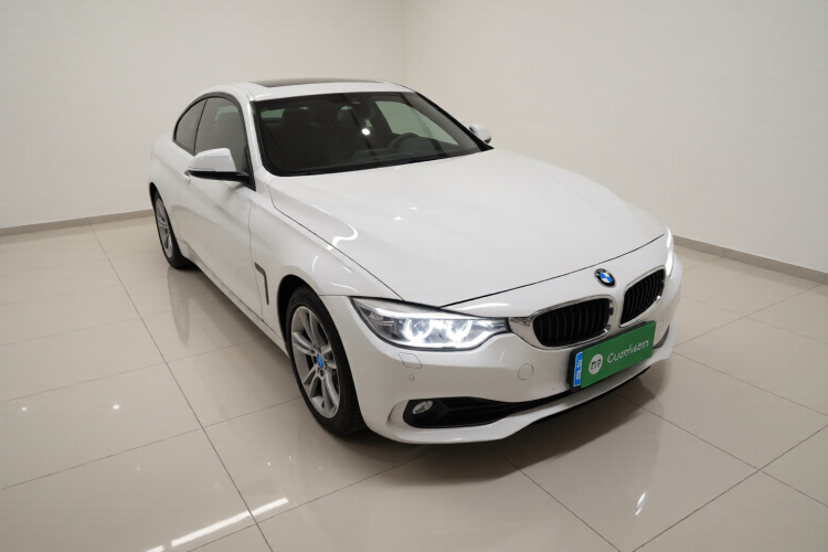 宝马4系 2016款 420i 时尚型车身外观3