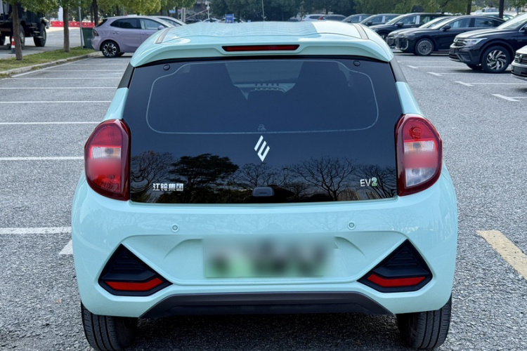 江铃集团新能源 易至EV2 2026款 PLUS+ 舒适型车身外观6004