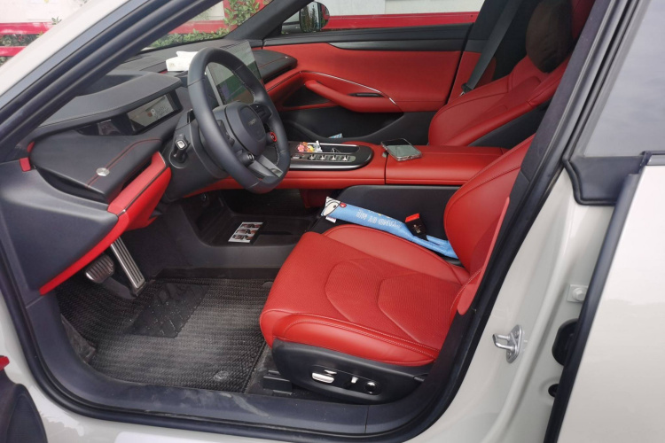 小米汽车 小米SU7 2024款 四驱超长续航高阶智驾Max版局部细节19