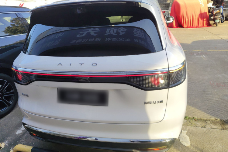 鸿蒙智行 问界M8 2025款 纯电 Max+ 五座长续航版车身外观6004