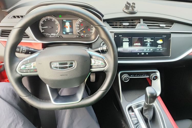 吉利汽车 缤瑞 2021款 1.4T CVT F-运动版中控内饰7002