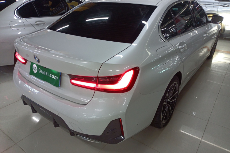 宝马3系 2024款 325Li M运动套装车身外观7