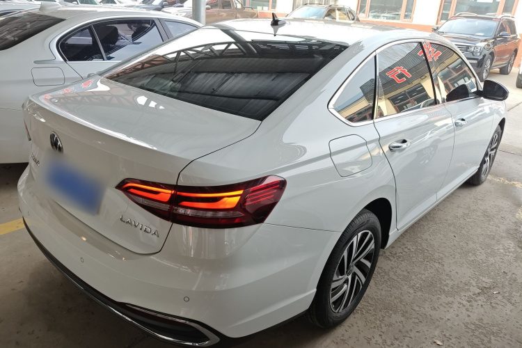 大众 朗逸 2023款 改款 1.5L 自动五百万版车身外观7