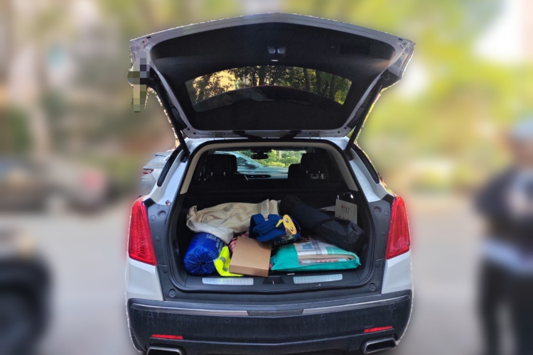 凯迪拉克XT5 2018款 25T 豪华型中控内饰23