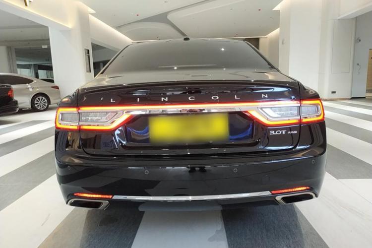 林肯大陆 2017款 3.0T 四驱尊耀版车身外观6